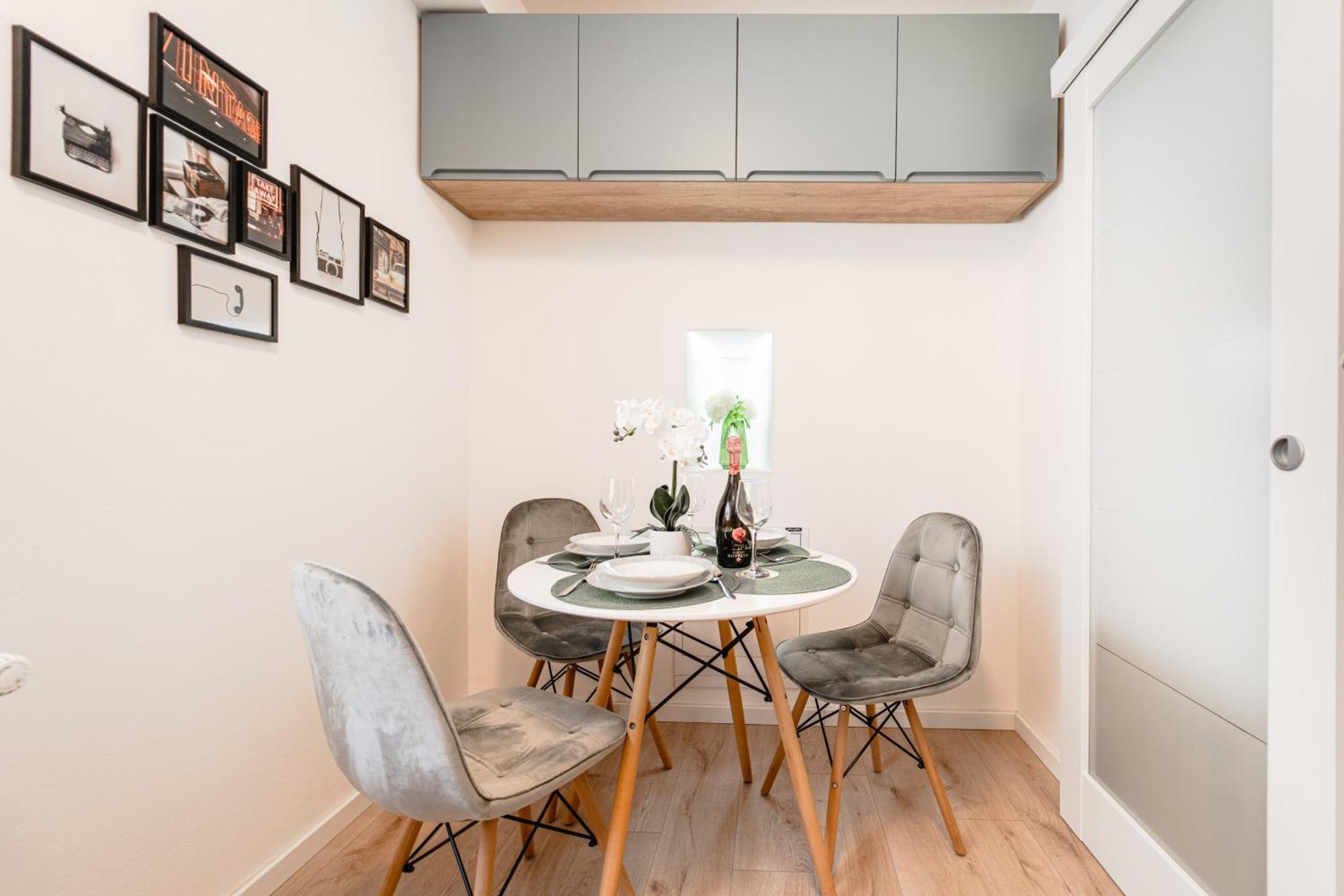 Central Athena Studio - Inima Pietei Unirii - By Openhouse Apartments Timişoara Extérieur photo