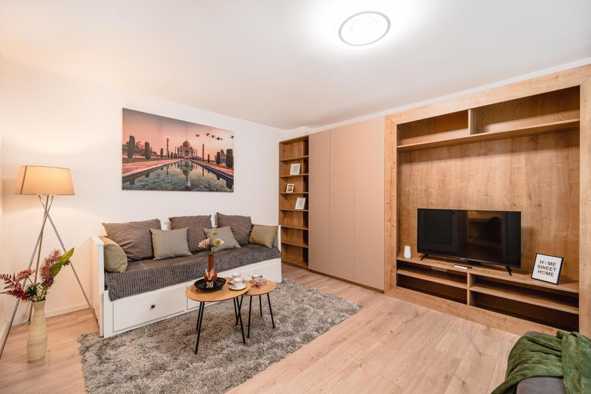 Central Athena Studio - Inima Pietei Unirii - By Openhouse Apartments Timişoara Extérieur photo